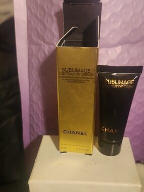 CHANEL Sublimage L'Extrait De Crème - Black & Gold Packaging